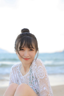 走一步故意深深地撞公主